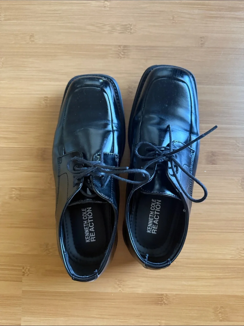 Kenneth Cole Reaction Black Leather Lace-Up Dress Oxfords